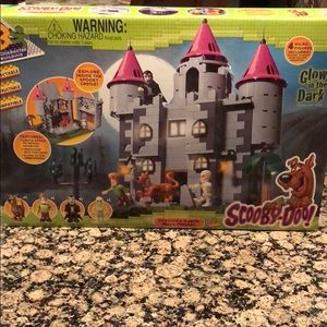 Dracula’s Castle Mega Playset New never opened